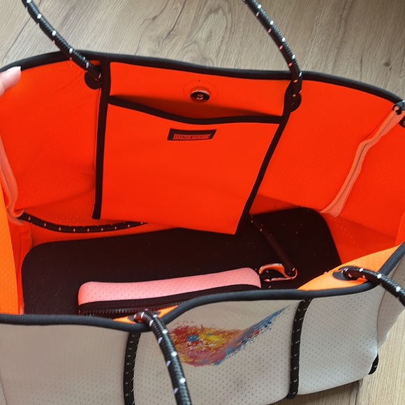 Haute Shore Bag - Picture 3 of 8